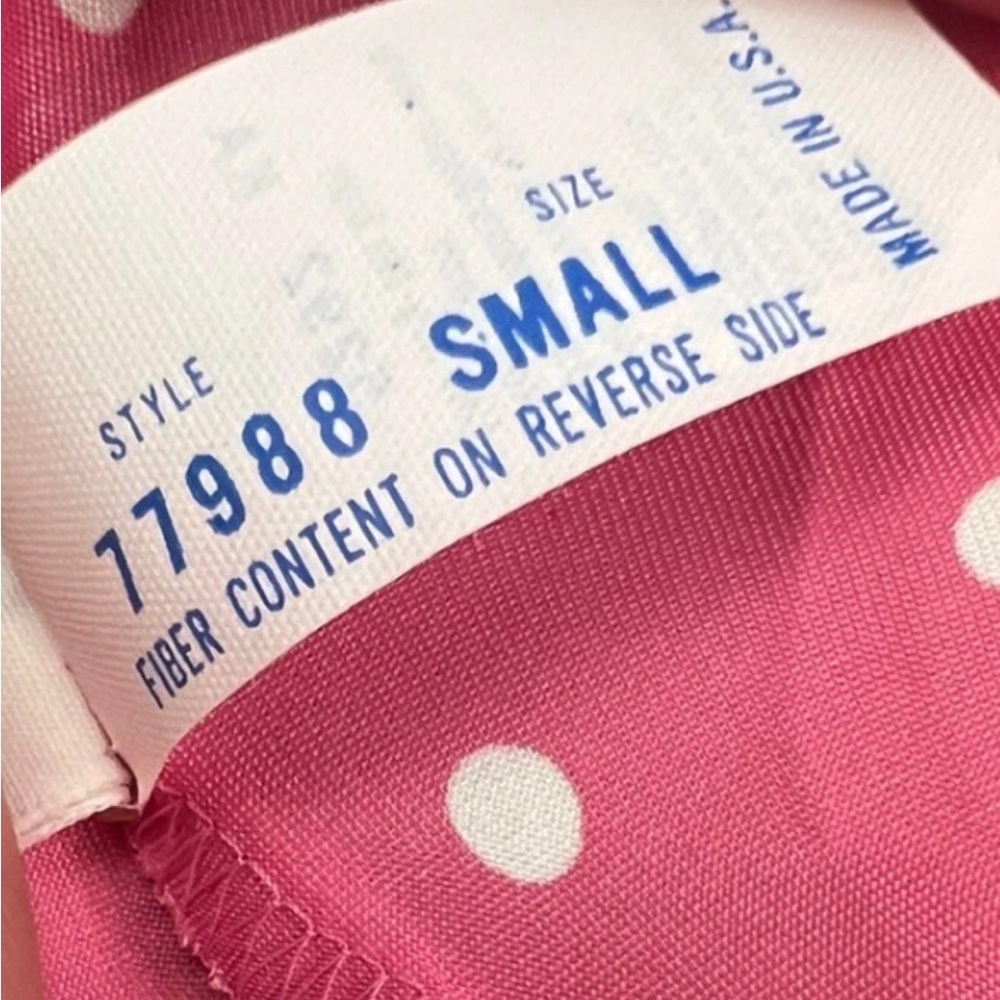 Vtg Valentino Teddy Pink Ruffle Edge Snap Crotch Small USA MADE sweet - Picture 7 of 9